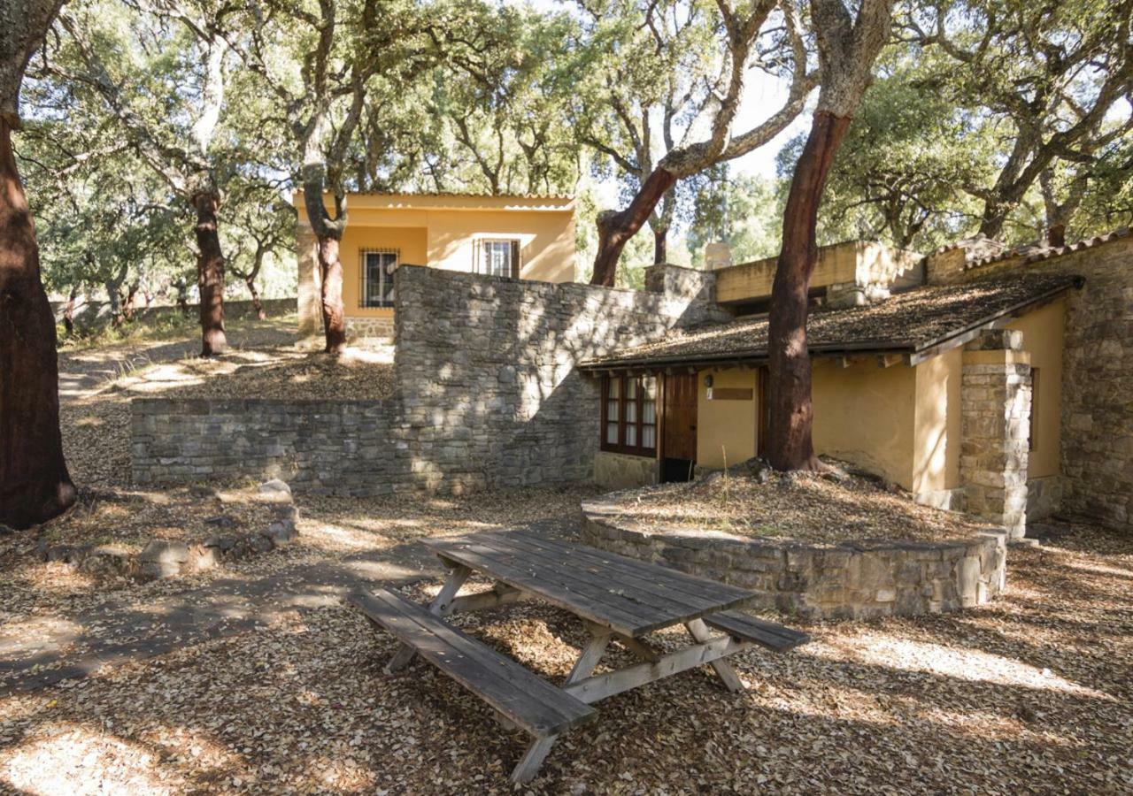 Albergue Inturjoven Cortes De La Frontera Exterior photo