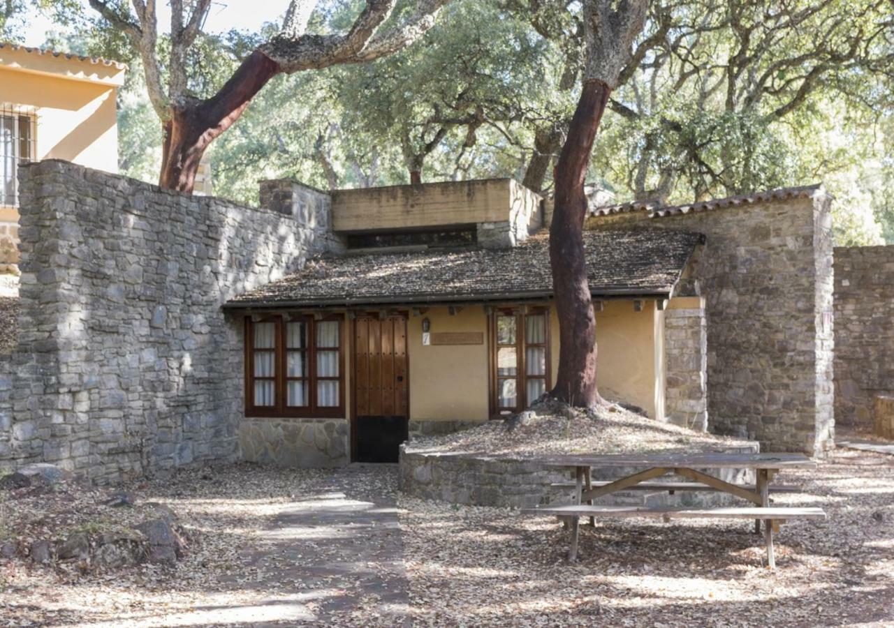 Albergue Inturjoven Cortes De La Frontera Exterior photo